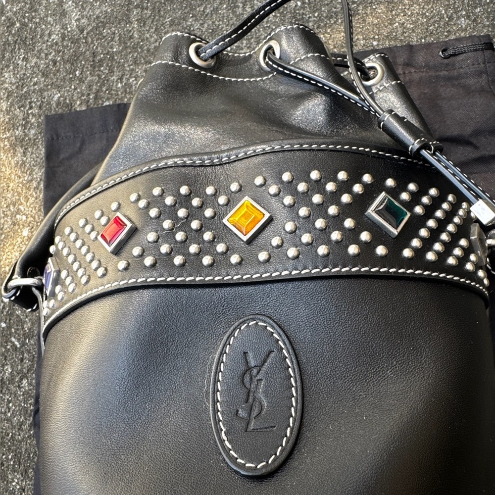 Yves Saint Laurent Black Bucket Bag with Multicolor Studs - Picture 4 of 6
